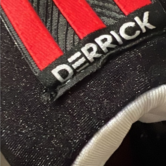 Vintage Adidas D Rose 6 Boost Red Women’s Chicago Bulls Basketball - Picture 6 of 8